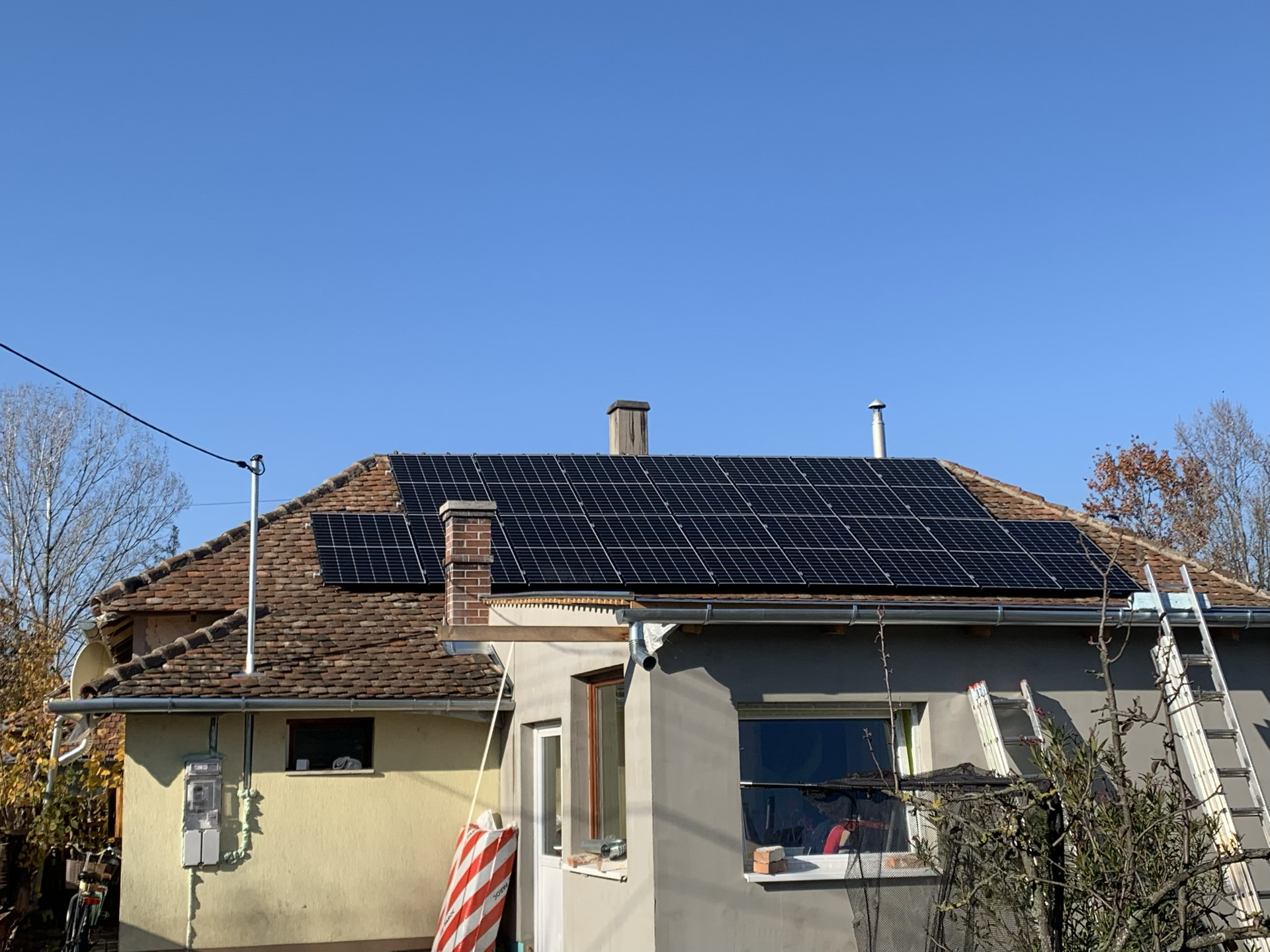 Napelem teleptés referenciánk